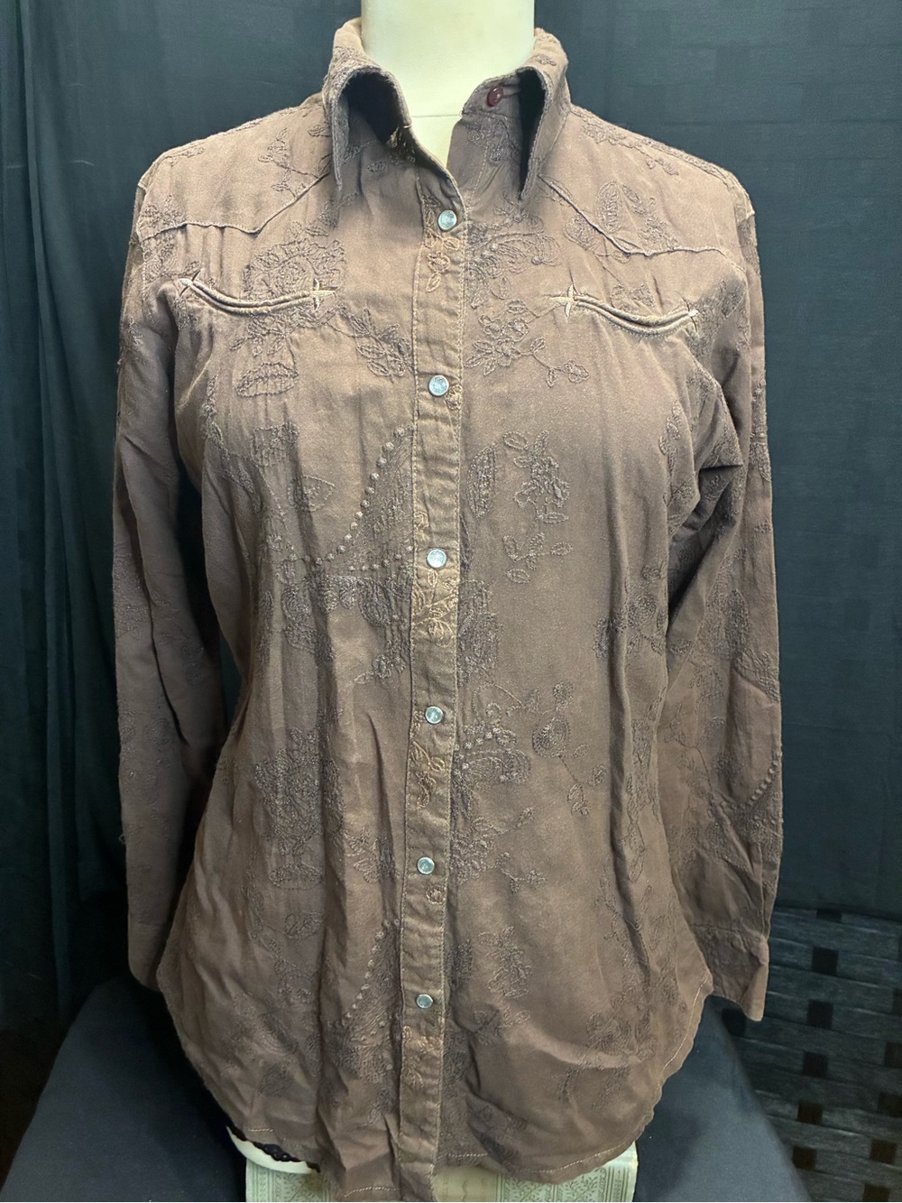 Wrangler Brown Embroidered Western Shirt